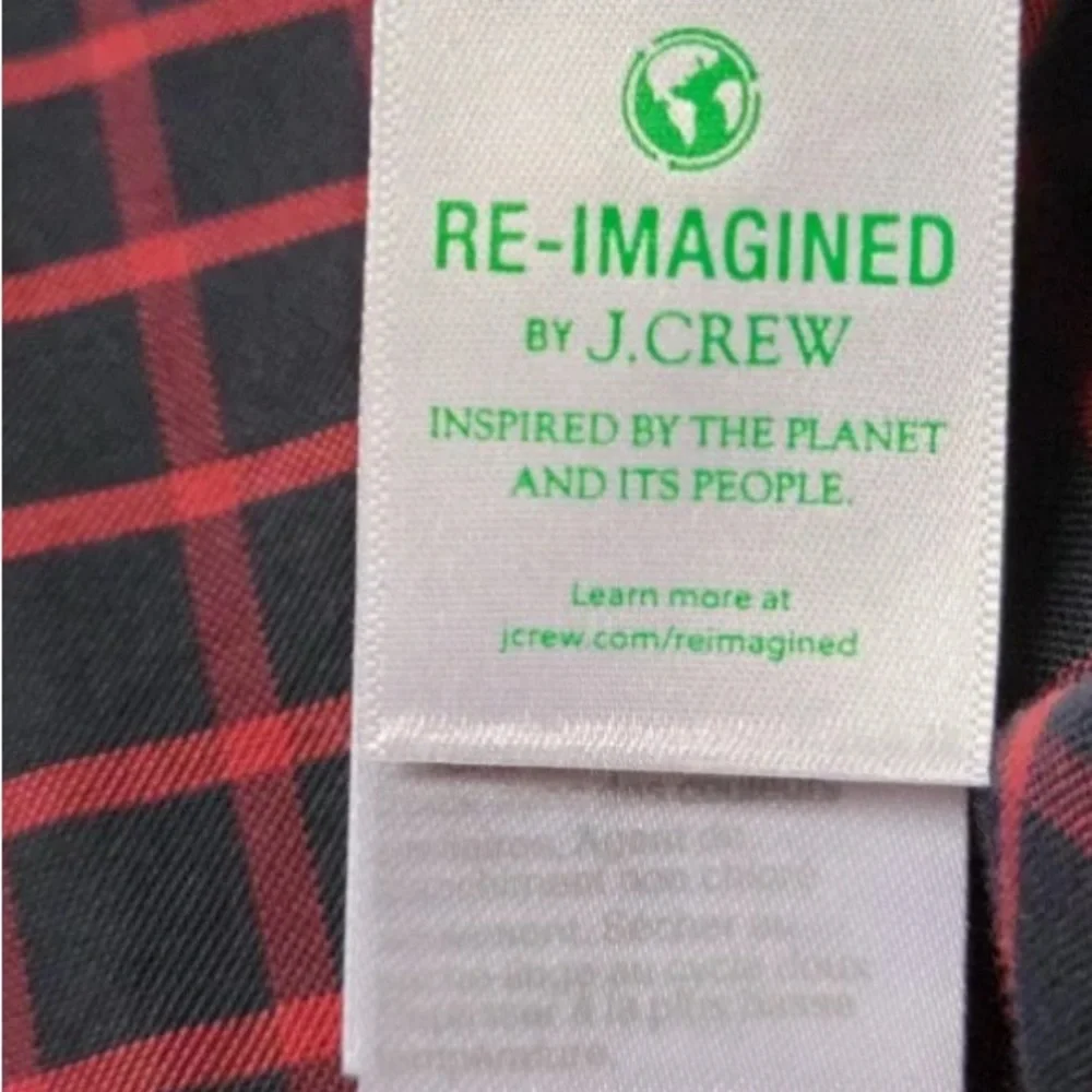 J Crew Pima Cotton Red & Navy Plaid Classic L/S Button‎ Down Size Med Slim